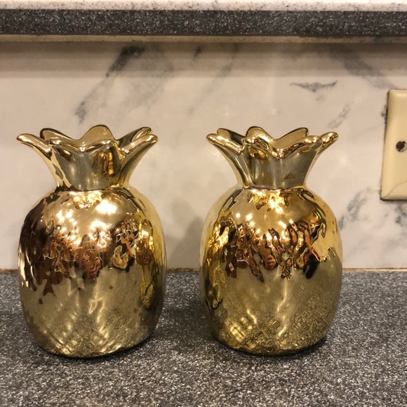 Other - 🌻Gold pineapple pair